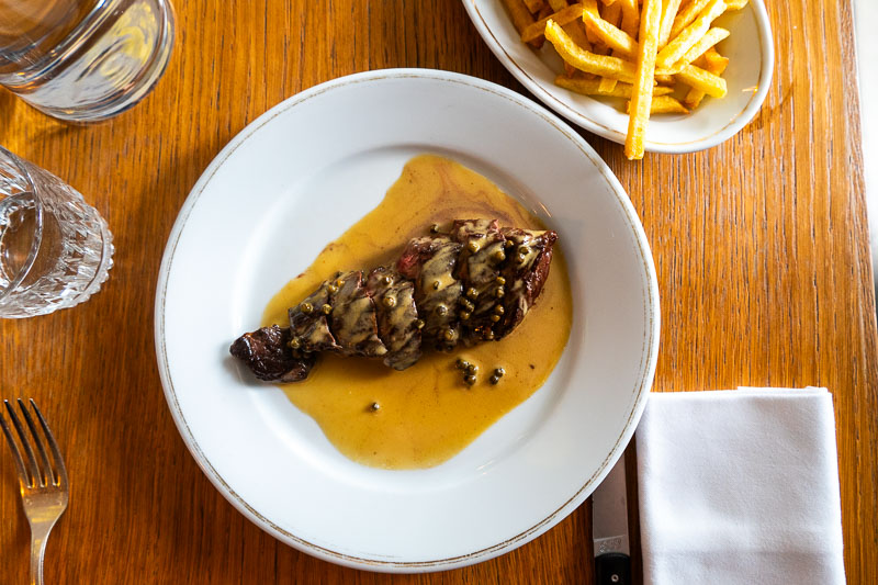 la bourse et la vie steak frites