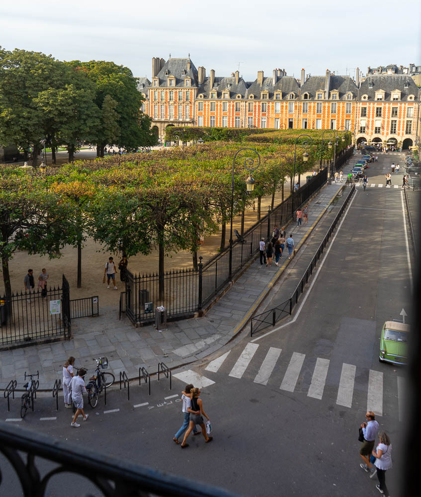 place des vosges from above