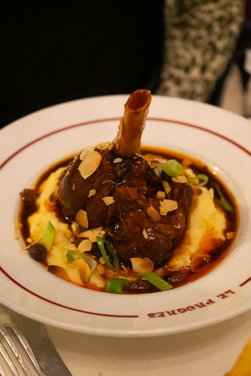 le progrès Montmartre restaurant