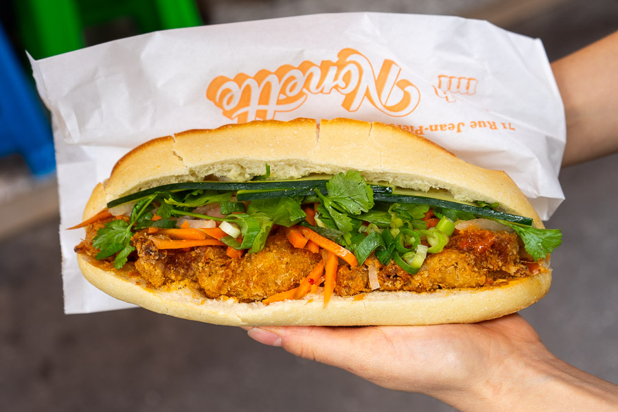 fried chicken bahn mi