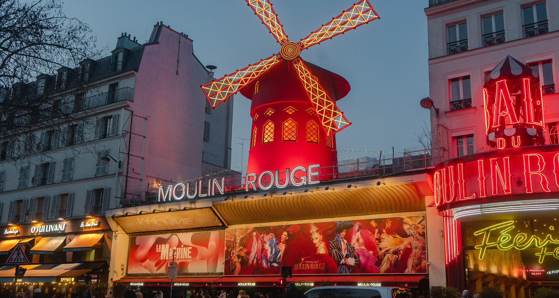 best bars in montmartre